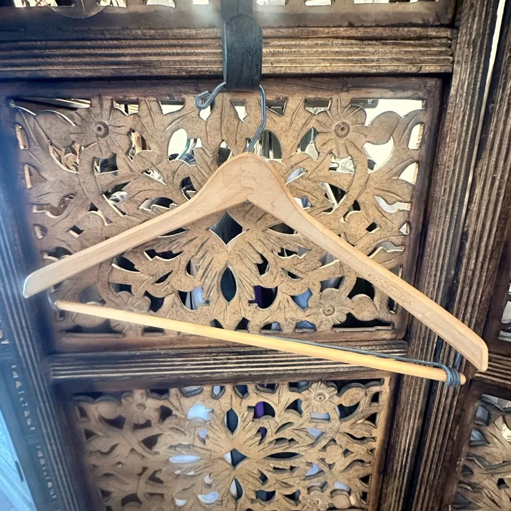 Vintage Plaza Hotel Philadelphia & John Thomas Batts “Wishbone” Wooden Hangers.